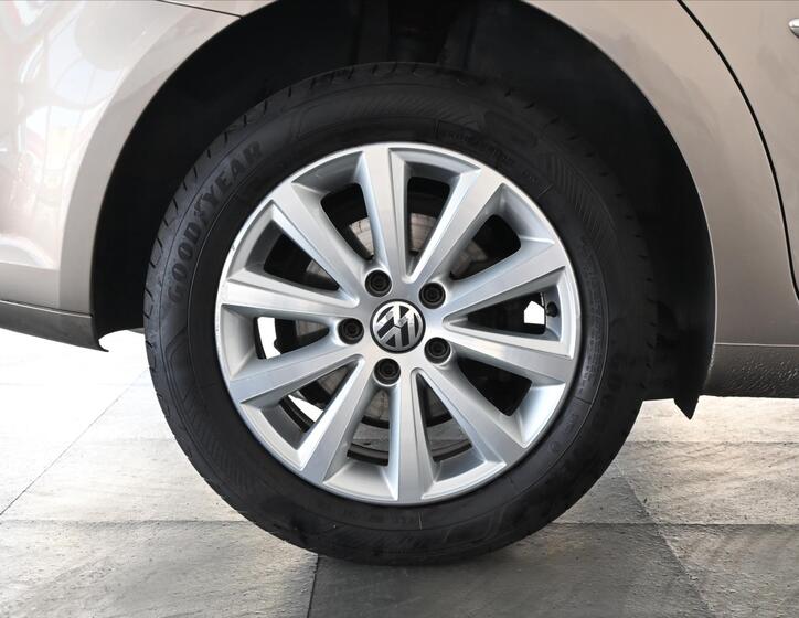 Volkswagen Touran 30