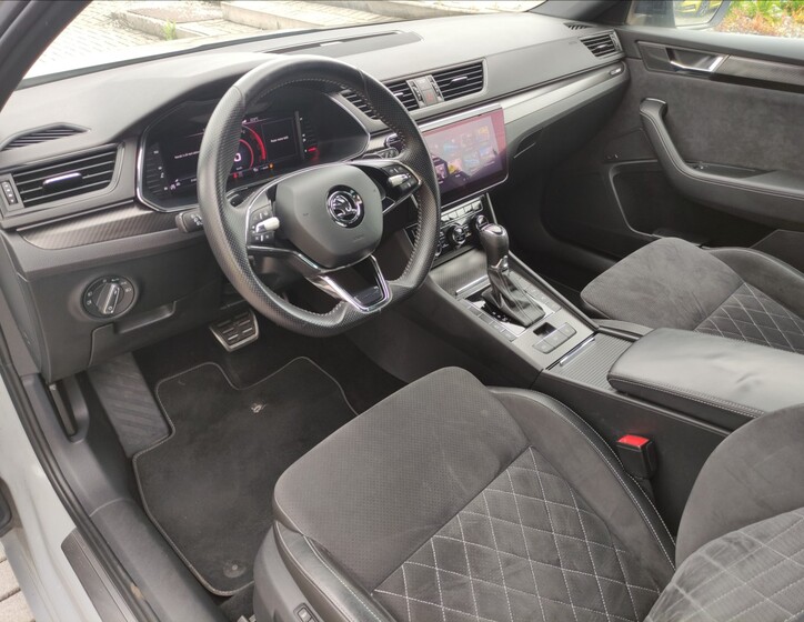 Škoda Superb 5