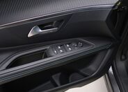 Peugeot 3008 13
