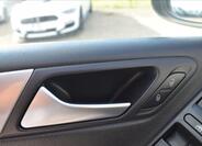 Volkswagen Golf 31