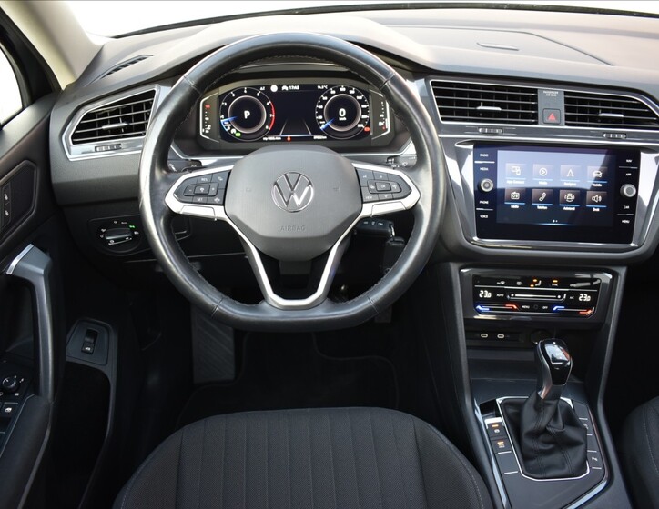 Volkswagen Tiguan Allspace 21