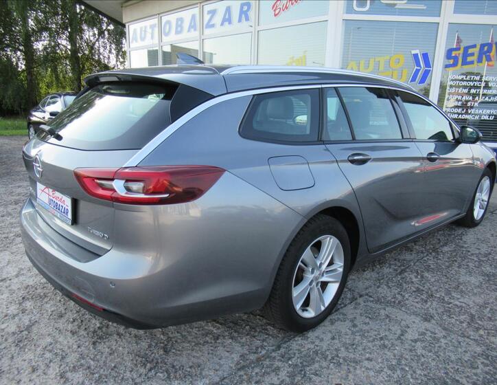 Opel Insignia 4