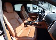 Porsche Cayenne 62