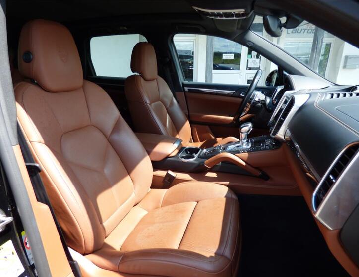 Porsche Cayenne 62
