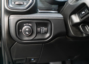 Dodge RAM 21