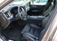 Volvo XC60 8