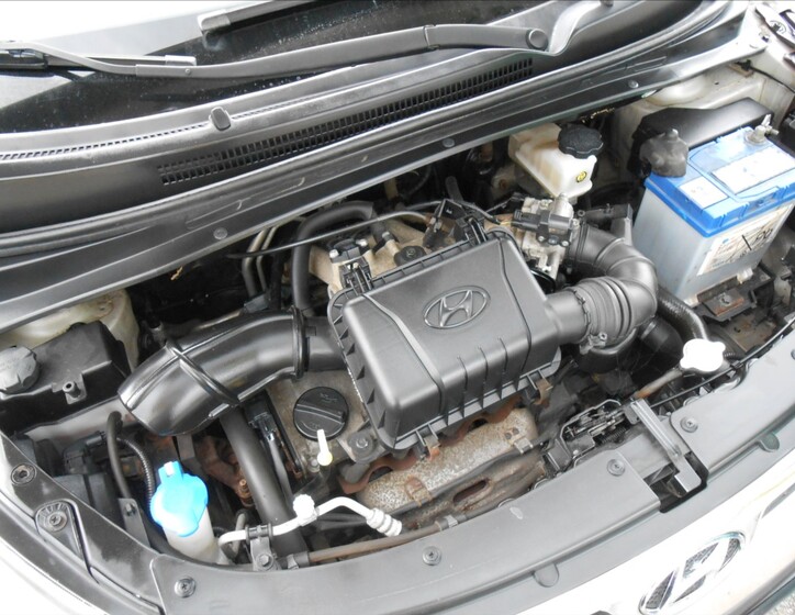Hyundai i10 11