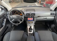 Toyota Avensis 13