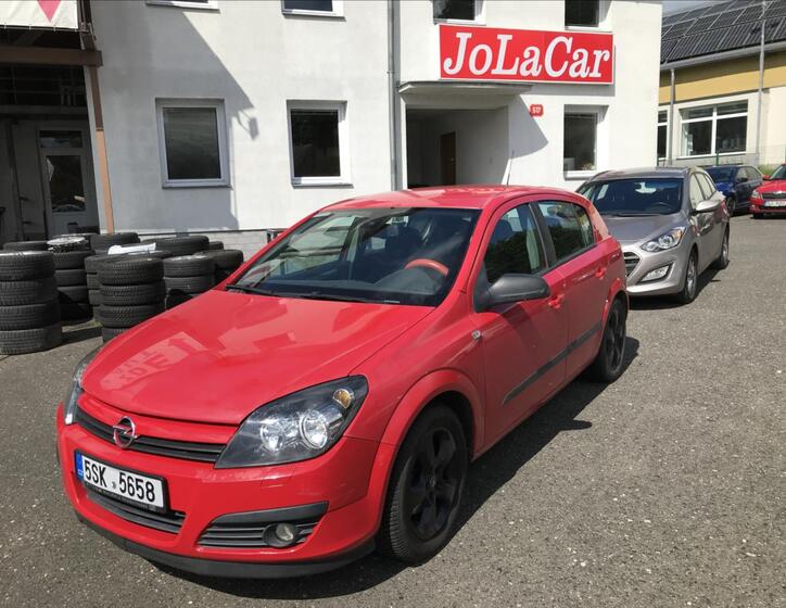 Opel Astra 1