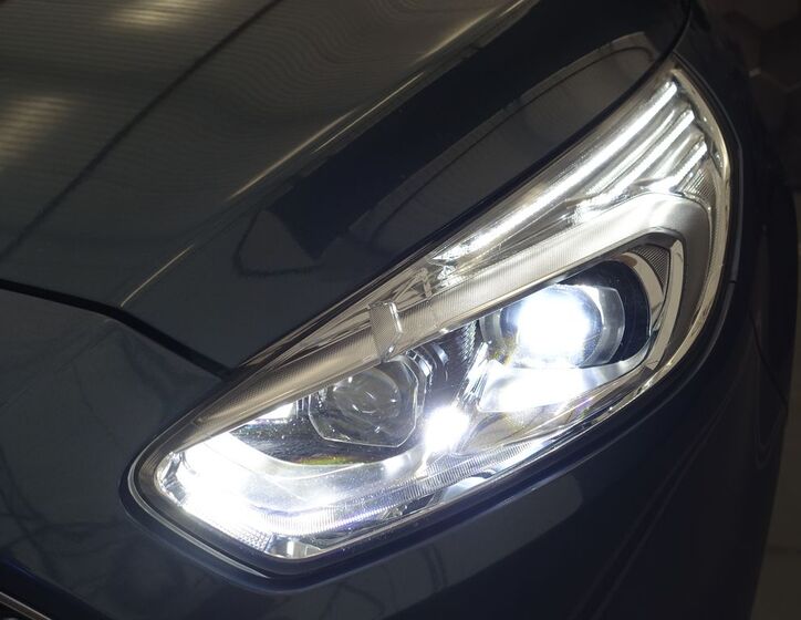 Ford Galaxy 30