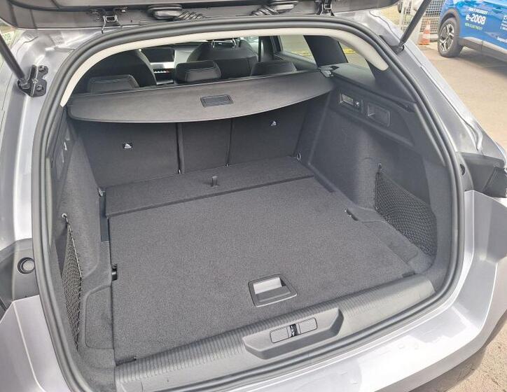 Peugeot 308 6