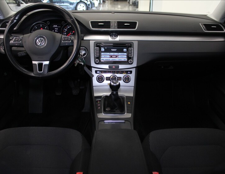 Volkswagen Passat 8