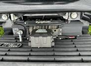 Land Rover Defender 34