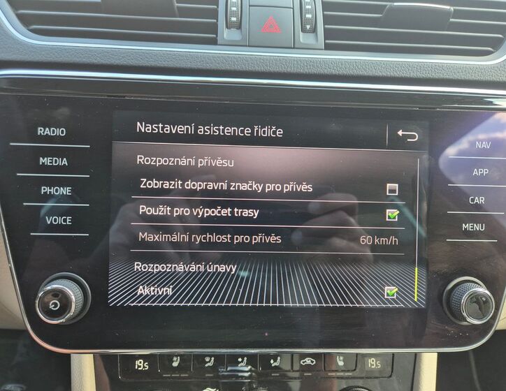 Škoda Superb 31