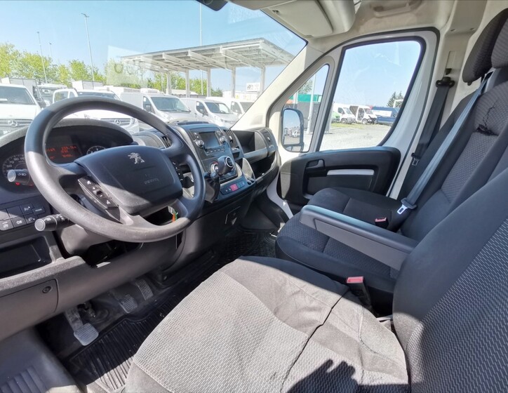 Peugeot Boxer 6