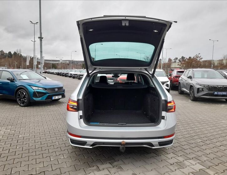 Škoda Superb 28
