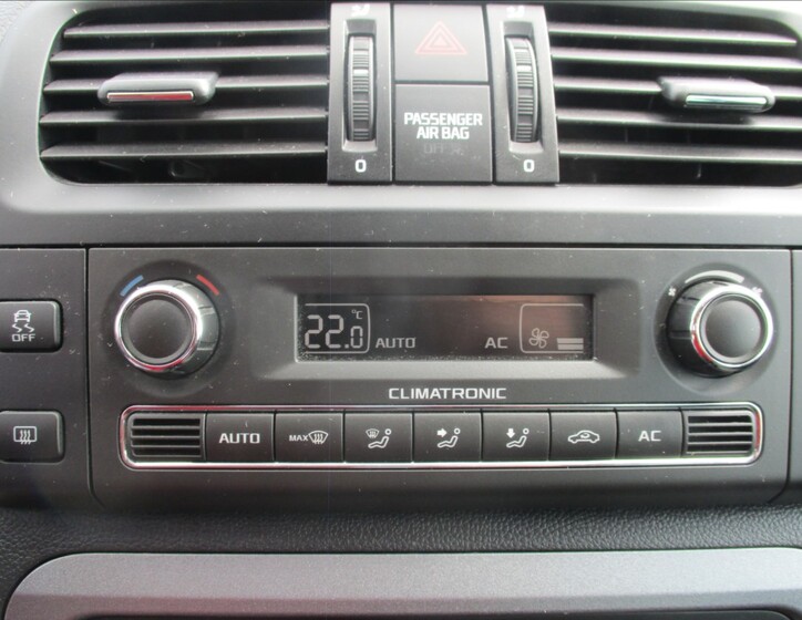 Škoda Fabia 16