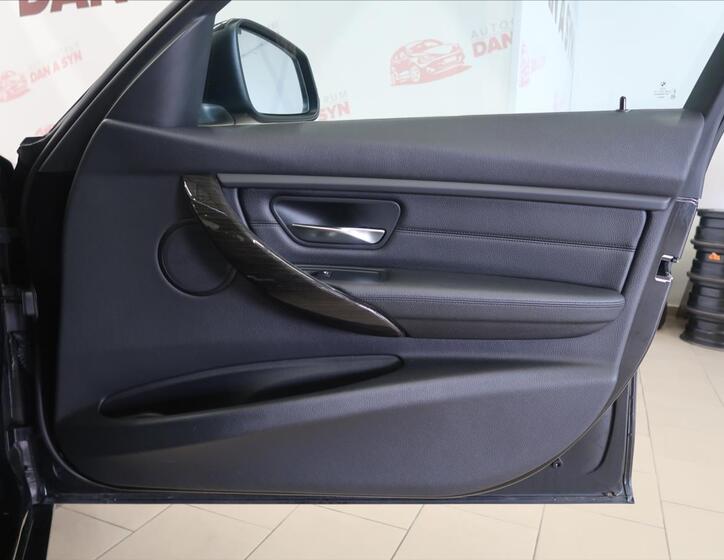 BMW Řada 3 12