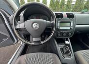 Volkswagen Golf 15