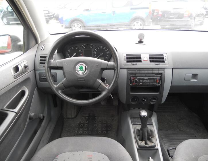 Škoda Fabia 13