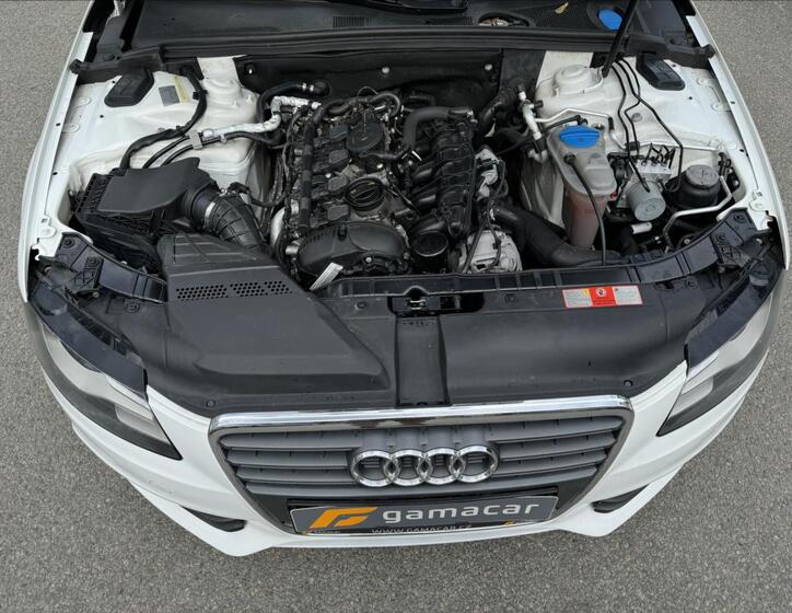 Audi A4 15