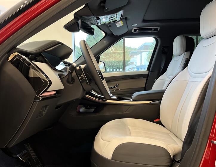 Land Rover Range Rover Sport 10