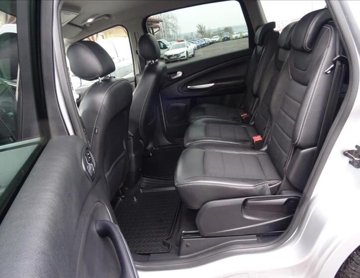 Ford S-MAX 20