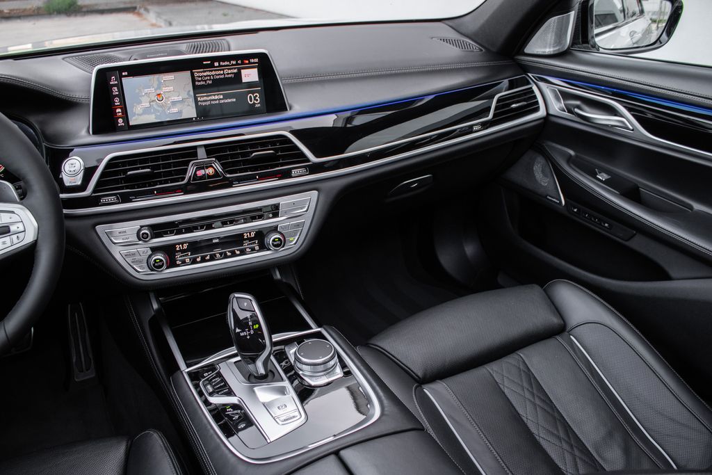 BMW Řada 7