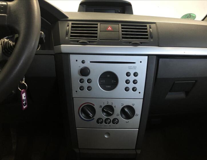 Opel Meriva 16
