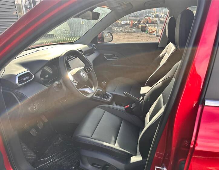 MG ZS 6