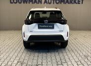 Toyota Yaris Cross 14