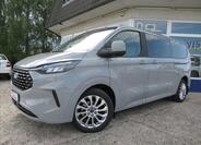 Ford Tourneo Custom 1