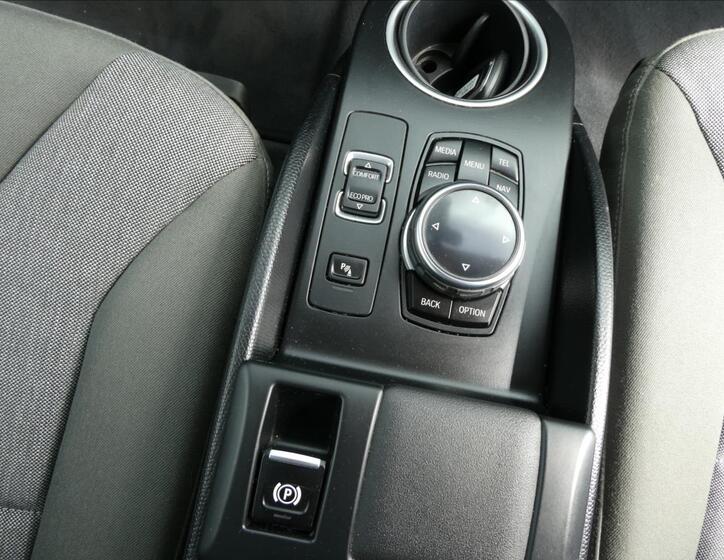 BMW i3 27