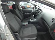 Peugeot 5008 10