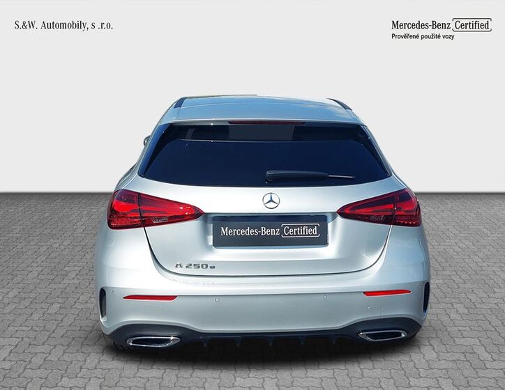 Mercedes-Benz Třídy A 4