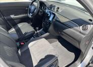 Suzuki Vitara 21