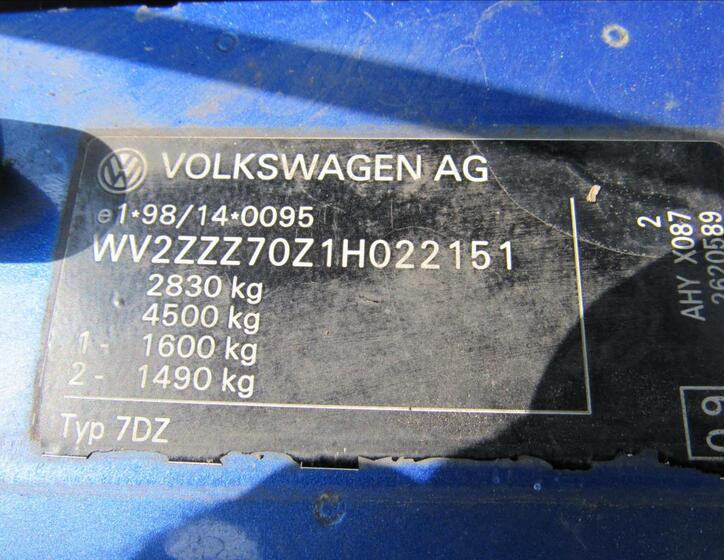 Volkswagen Caravelle 27
