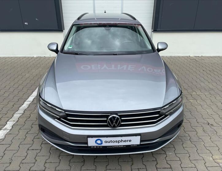 Volkswagen Passat 2