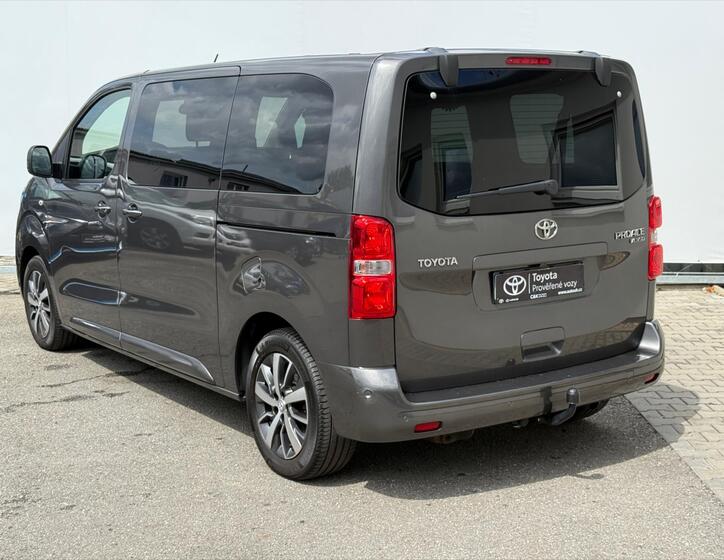 Toyota ProAce 4
