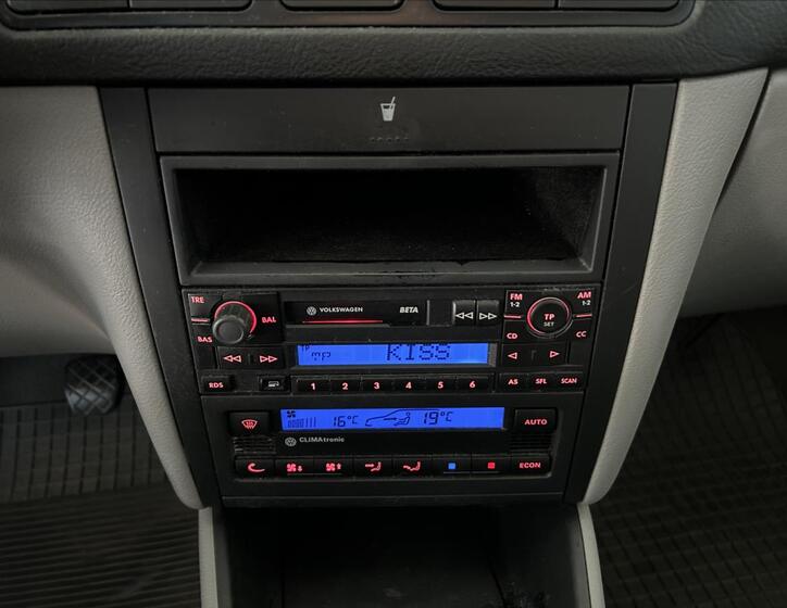 Volkswagen Golf 14