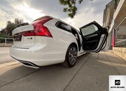 Volvo V90 55