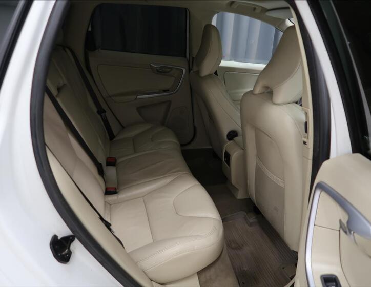 Volvo XC60 12
