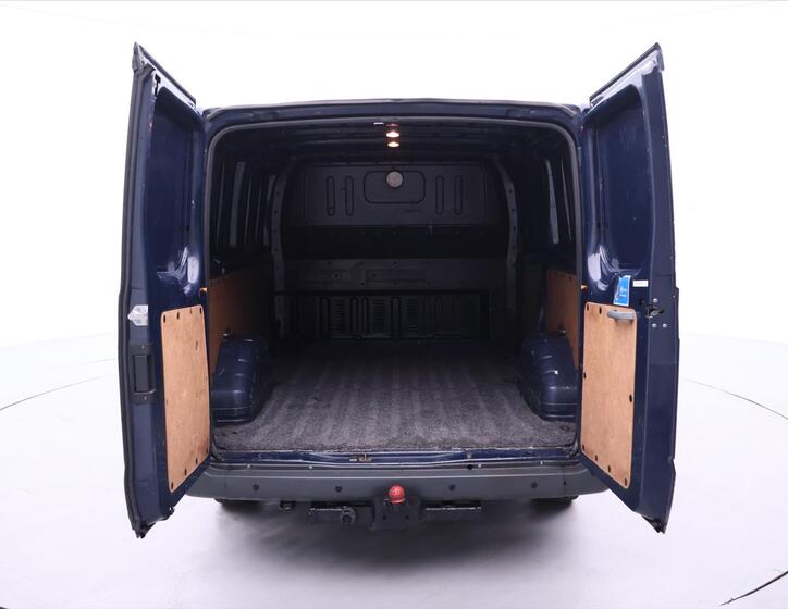Ford Transit 9