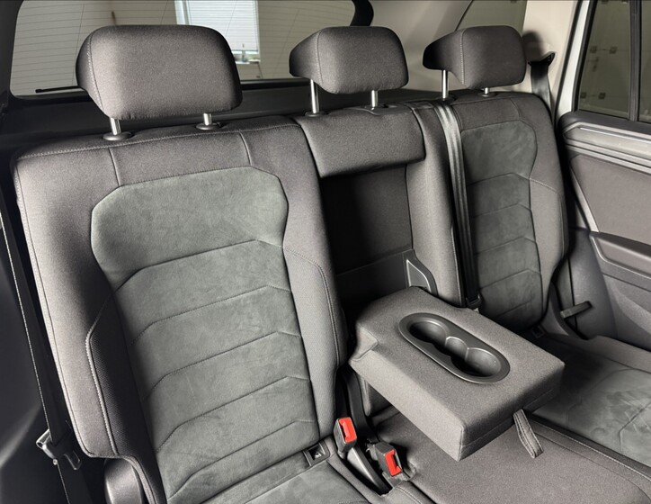 Volkswagen Tiguan Allspace 13