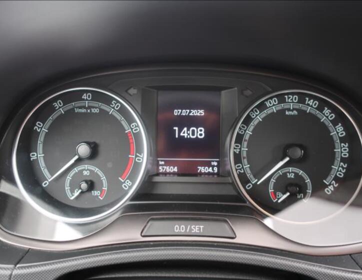 Škoda Fabia 15