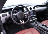Ford Mustang 35