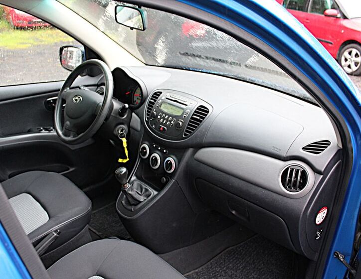Hyundai i10 10