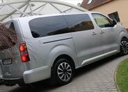 Toyota ProAce 9