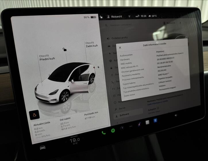 Tesla Model Y 20