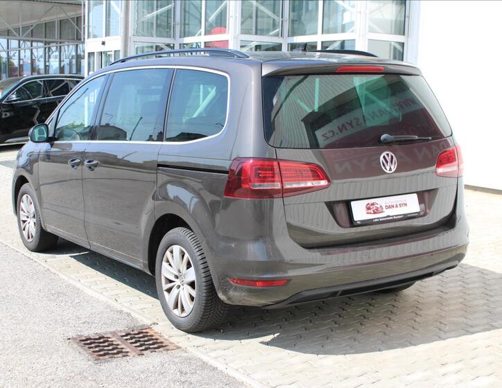 Volkswagen Sharan 4